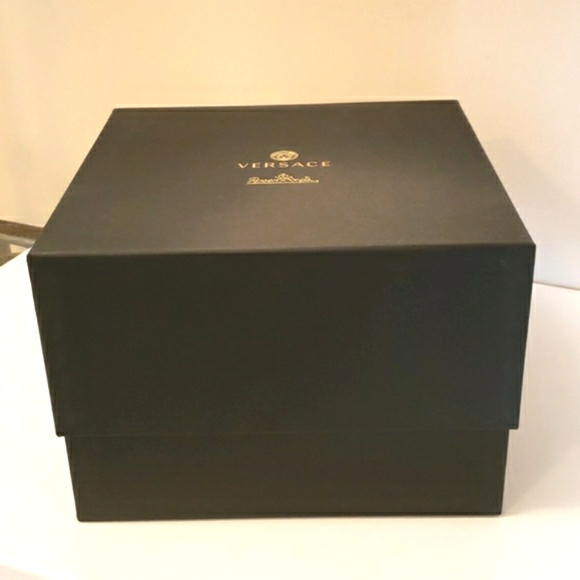 Versace Rosenthal Box with Authenticity Card EUC - Picture 2 of 10
